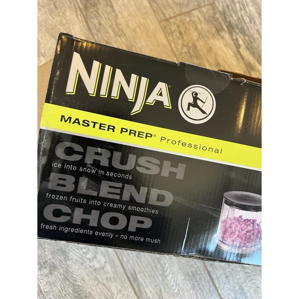 Ninja Master Prep Professional QB1004 40 oz Processing Pitcher 2 Lids Blade New
